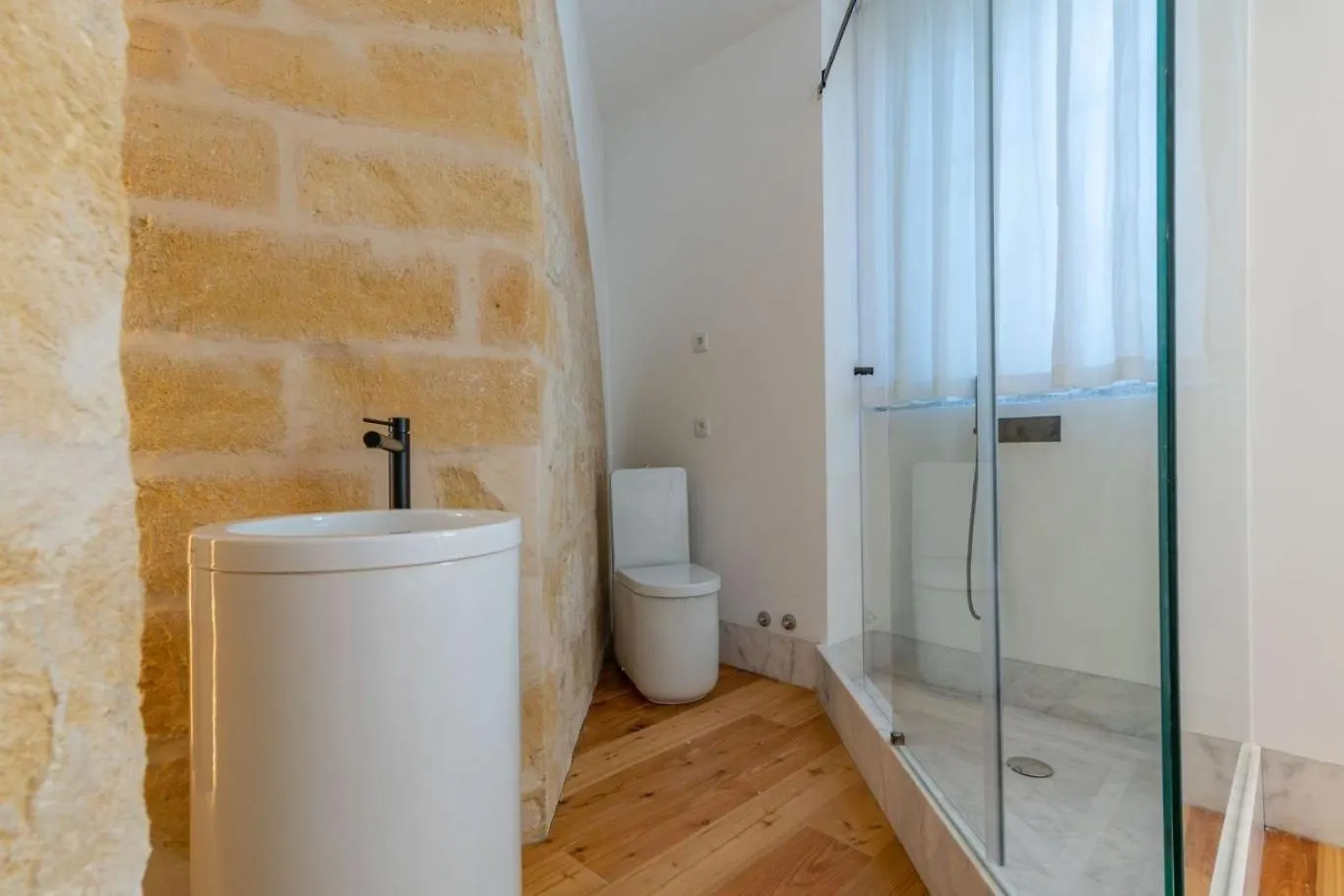 Be Local - Historic House Of Santo Andre In Alfama - Lisbon Apartment