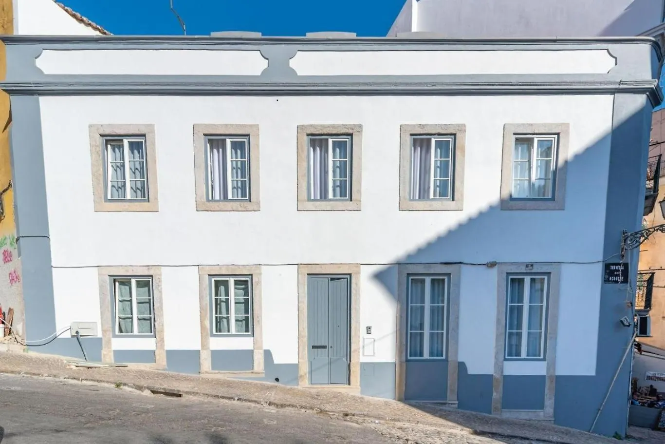 Be Local - Historic House Of Santo Andre In Alfama - Lisbon Apartment