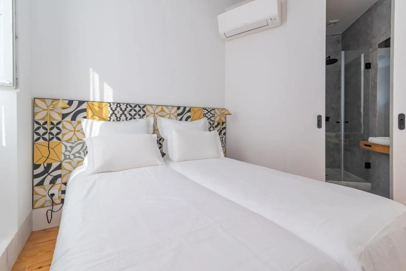 Be Local - Historic House Of Santo Andre In Alfama - Lisbon Apartment 0*,  Portugal