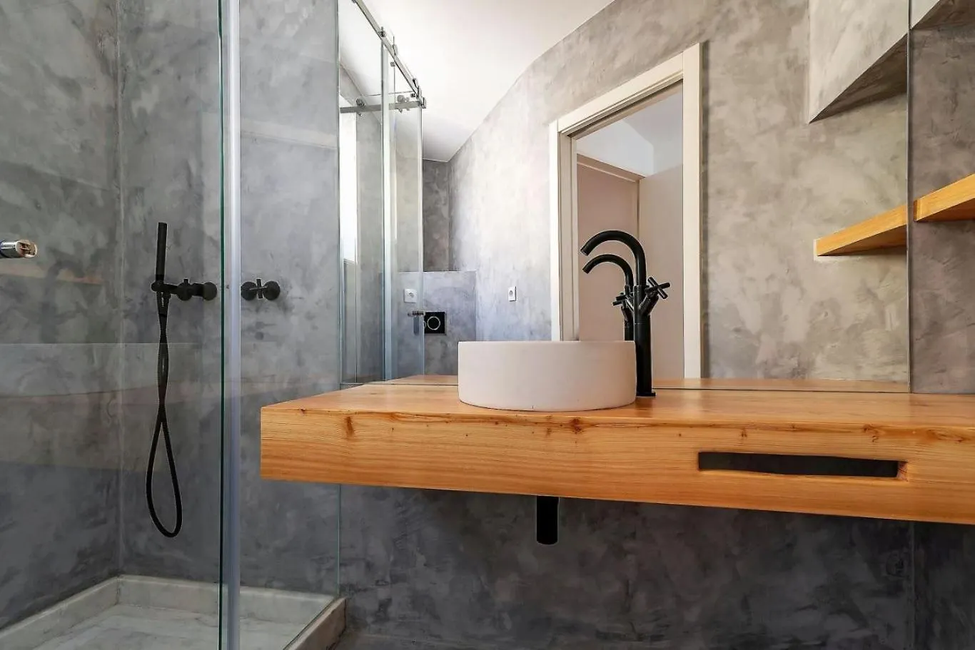Be Local - Historic House Of Santo Andre In Alfama - Lisbon Apartment