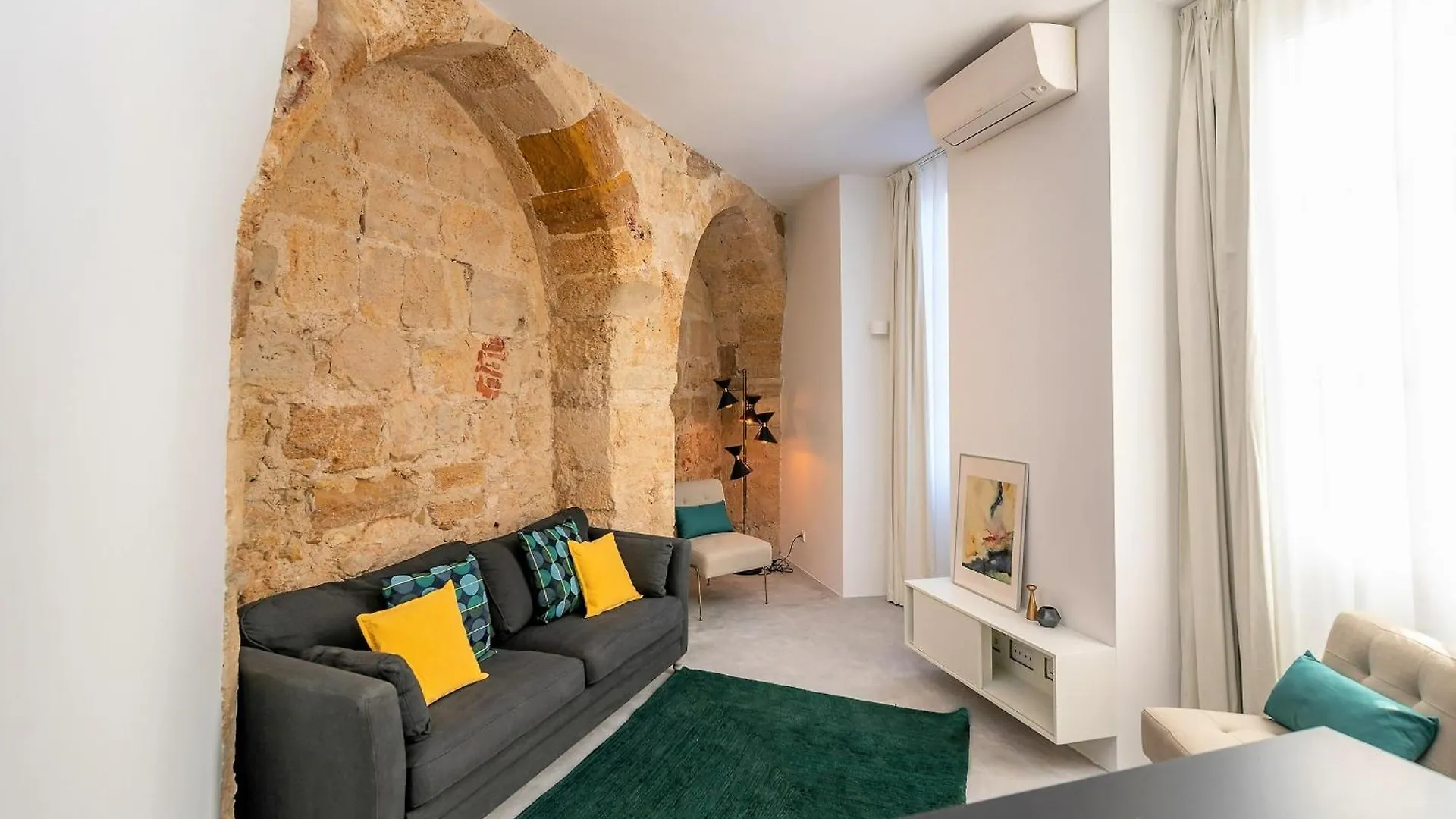 Be Local - Historic House Of Santo Andre In Alfama - Lisbon Apartment